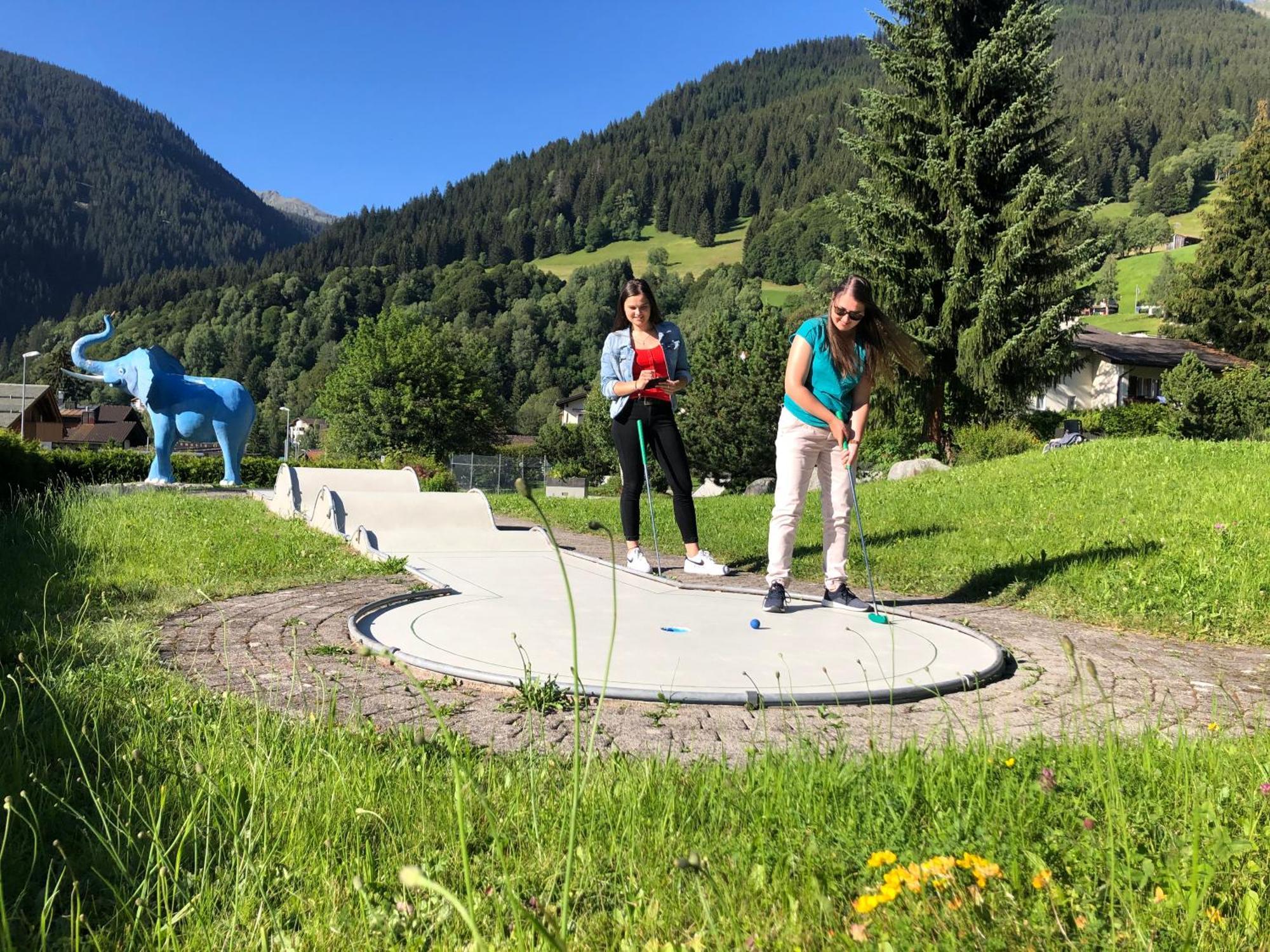 Hotel Sport Klosters Exterior photo
